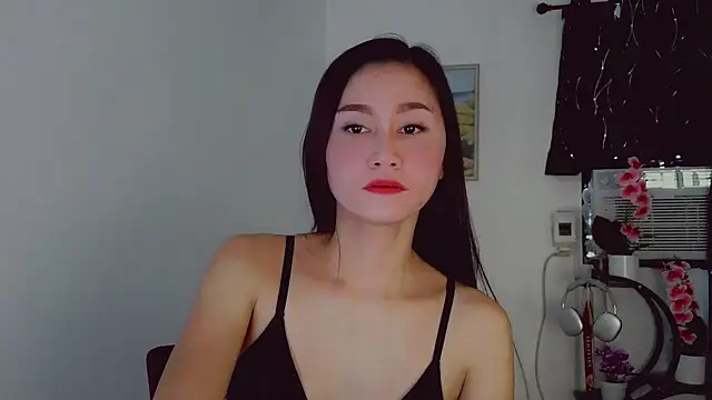 Snapshot of anne_smithe chatting on 09.29.25 anne smithe online show from 09.29.25