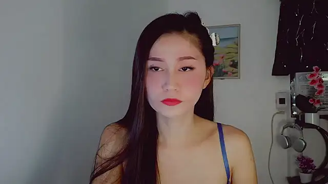 Snapshot of anne_smithe chatting on 10.01.25 anne smithe online show from 10.01.25