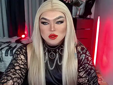 Snapshot of michellevixen922 chatting on 09.26.25 michellevixen922 online show from 09.26.25