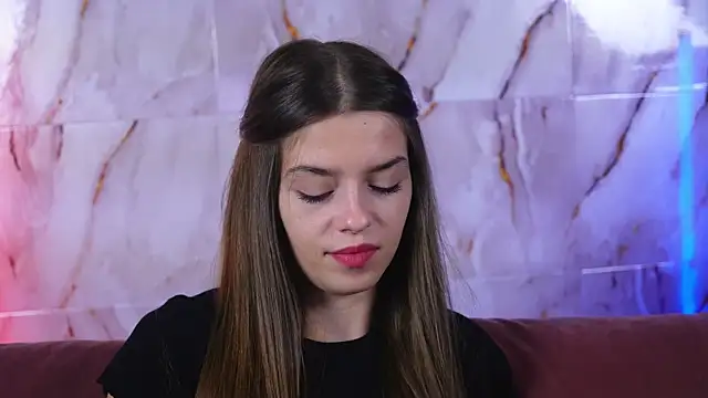 Snapshot of sukie_spooky chatting on 10.03.25 sukie spooky online show from 10.03.25