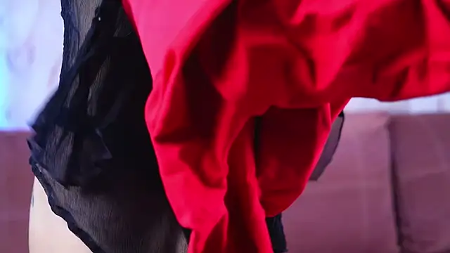 Snapshot of sukie_spooky chatting on 10.13.25 sukie spooky online show from 10.13.25