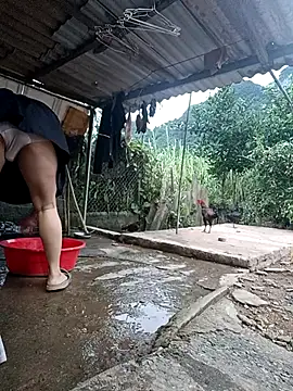 Snapshot of SexyQueen99 chatting on 10.06.25 SexyQueen99 online show from 10.06.25