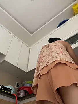 Snapshot of Mei-Mei89 chatting on 11.08.25 Mei-Mei89 online show from 11.08.25