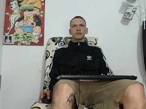 Snapshot of Thomasjons_ chatting on 09.18.25 Thomasjons online show from 09.18.25