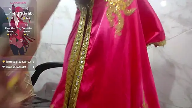 Snapshot of kairadayamai chatting on 10.18.25 kairadayamai online show from 10.18.25