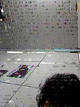 Snapshot of Jeanpauzudo123 chatting on 11.01.25 Jeanpauzudo123 online show from 11.01.25