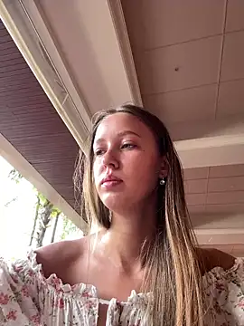 ElliRose online show from 10.15.25