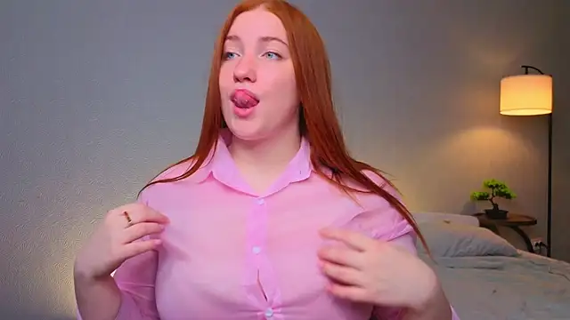 Snapshot of EthalCarlsqq chatting on 11.02.25 EthalCarlsqq online show from 11.02.25