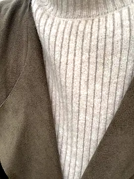 Snapshot of zhizhinaigai chatting on 11.03.25 zhizhinaigai online show from 11.03.25