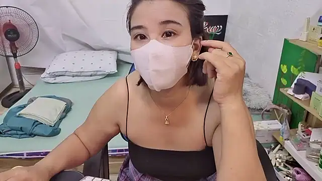 MichiLovely online show from 10.03.25