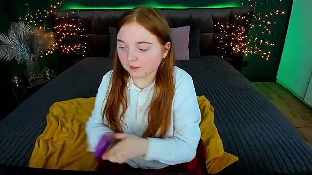 KattyRose8 online show from 09.23.25