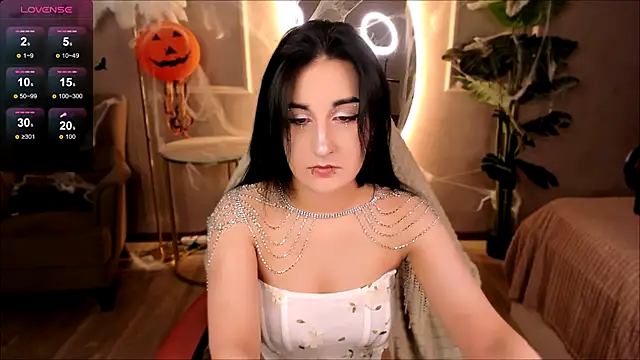 Snapshot of Lii_Rose chatting on 10.17.25 Lii Rose online show from 10.17.25