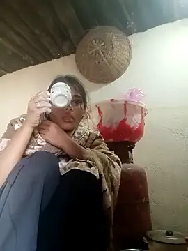 Hot siiii online show from 11.21.25