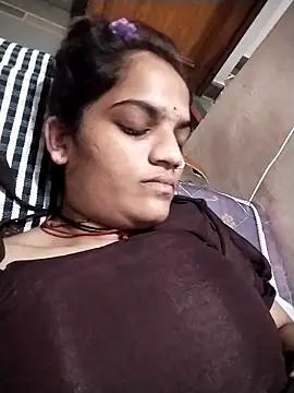 Snapshot of Sofia_kuuu chatting on 09.20.25 Sofia kuuu online show from 09.20.25