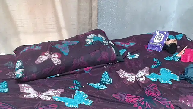 Snapshot of curvydarckcohocolate chatting on 09.27.25 curvydarckcohocolate online show from 09.27.25