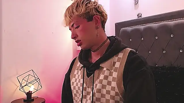 OzorioDany online show from 09.13.25