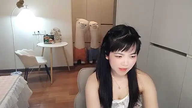 Snapshot of XiaoAnQi chatting on 10.14.25 XiaoAnQi online show from 10.14.25