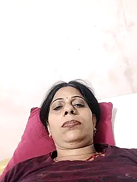 Snapshot of Soniya_Roy chatting on 09.11.25 Soniya Roy online show from 09.11.25