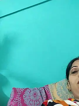 Snapshot of Soniya_Roy chatting on 09.23.25 Soniya Roy online show from 09.23.25