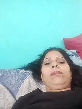 Snapshot of Soniya_Roy chatting on 10.02.25 Soniya Roy online show from 10.02.25
