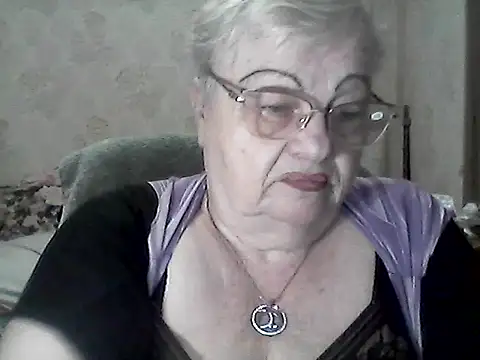 Snapshot of NatalieNorth chatting on 09.14.25 NatalieNorth online show from 09.14.25