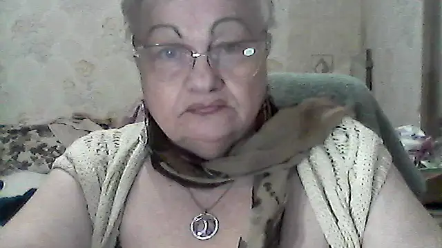 Snapshot of NatalieNorth chatting on 09.16.25 NatalieNorth online show from 09.16.25