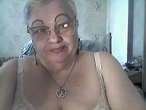 Snapshot of NatalieNorth chatting on 09.21.25 NatalieNorth online show from 09.21.25
