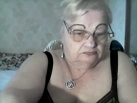 Snapshot of NatalieNorth chatting on 10.06.25 NatalieNorth online show from 10.06.25