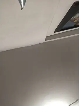 Snapshot of luisahot_9727 chatting on 10.22.25 luisahot 9727 online show from 10.22.25