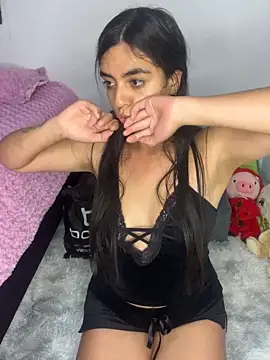 Snapshot of Amishell_ chatting on 09.17.25 Amishell online show from 09.17.25