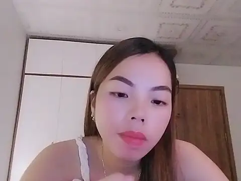 Snapshot of Bree039 chatting on 10.30.25 Bree039 online show from 10.30.25