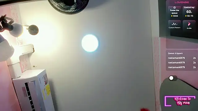 samantamilk6 online show from 10.31.25