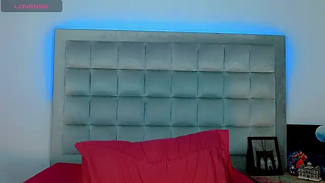 AmazingMistressNathy online show from 11.17.25