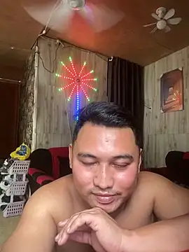 Snapshot of BicuriousExploer chatting on 11.09.25 BicuriousExploer online show from 11.09.25