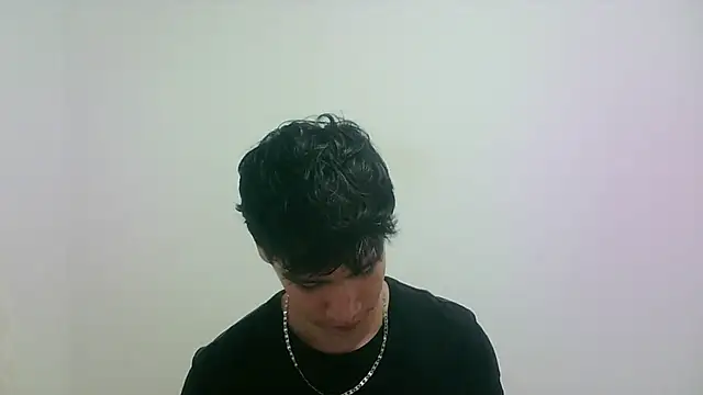 Snapshot of zeus_181 chatting on 09.23.25 zeus 181 online show from 09.23.25