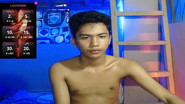 Snapshot of Demure_Asian143 chatting on 11.09.25 Demure Asian143 online show from 11.09.25