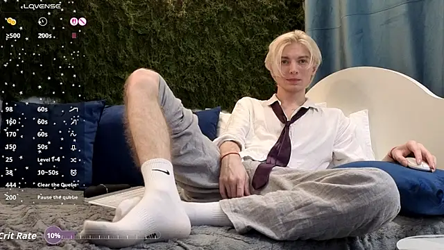 fiachand online show from 11.23.25