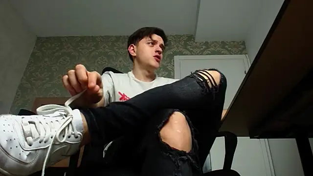 FelixStarkk online show from 11.14.25