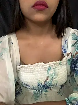 Snapshot of Rashi-48 chatting on 09.11.25 Rashi-48 online show from 09.11.25