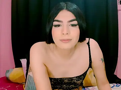 Snapshot of _crystal23_ chatting on 10.04.25  crystal23  online show from 10.04.25