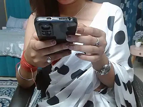 Snapshot of Urlove_lily chatting on 09.25.25 Urlove lily online show from 09.25.25