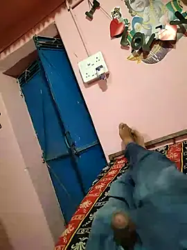 Snapshot of rollplay6768 chatting on 09.22.25 rollplay6768 online show from 09.22.25