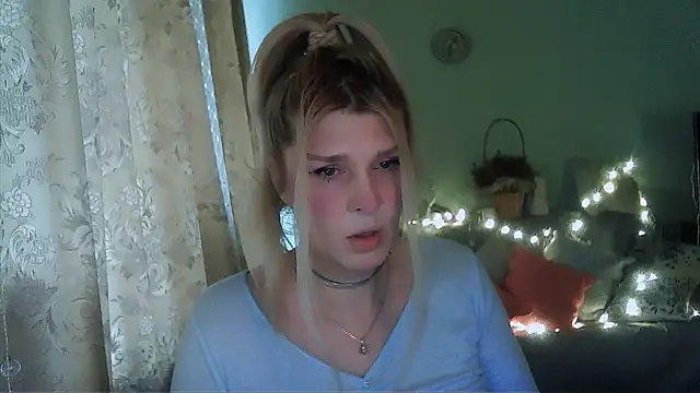 TsPostophere online show from 02.15.25