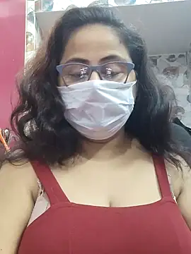 Snapshot of nisha_1110 chatting on 09.25.25 nisha 1110 online show from 09.25.25