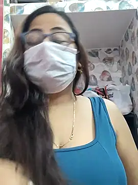 Snapshot of nisha_1110 chatting on 10.16.25 nisha 1110 online show from 10.16.25