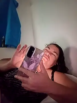 yaneth  online show from 10.11.25