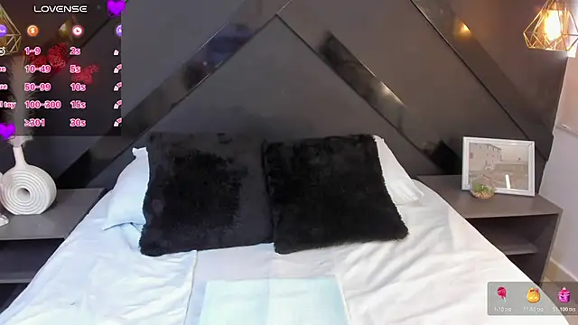 amber blisss online show from 11.04.25