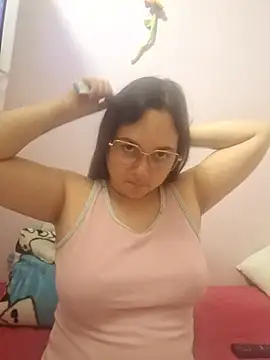 Snapshot of Nicollevega888 chatting on 11.04.25 Nicollevega888 online show from 11.04.25