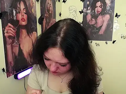 Snapshot of LadyAlice_ chatting on 09.11.25 LadyAlice  online show from 09.11.25