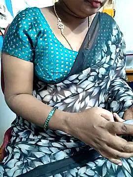 Snapshot of lolida69thamil chatting on 11.09.25 lolida69thamil online show from 11.09.25